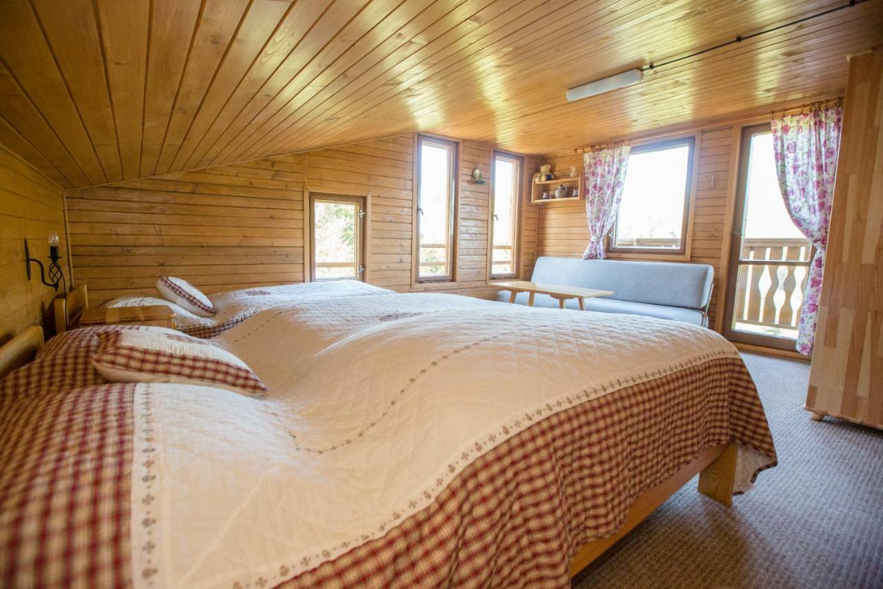 Chalet Velke Ostre Radola Buitenkant foto