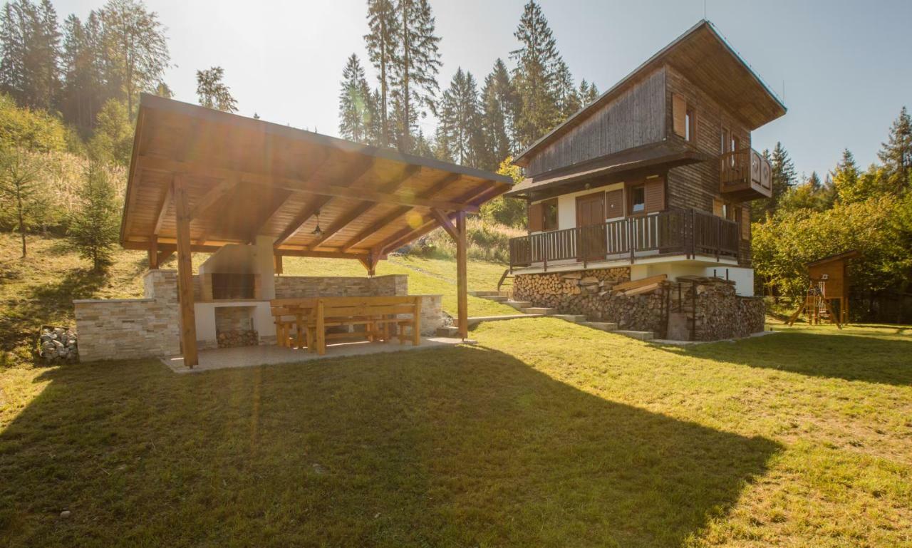 Chalet Velke Ostre Radola Buitenkant foto